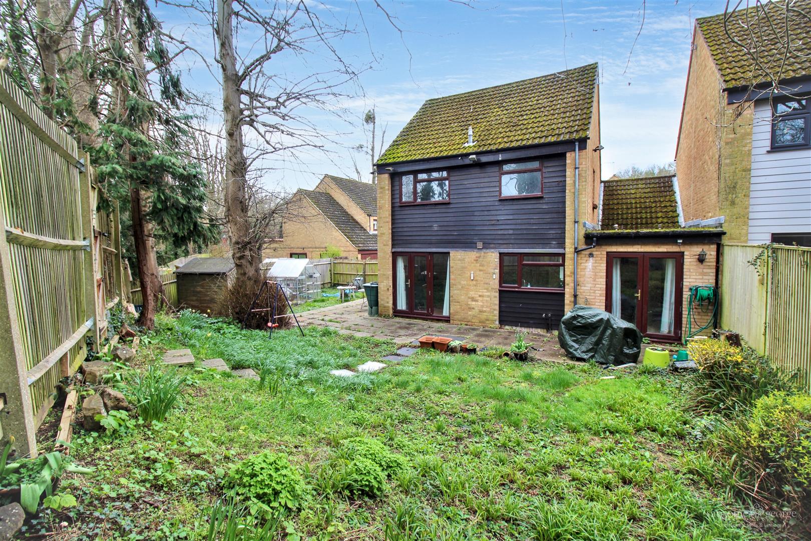 Marshall Close, Purley On Thames, Reading